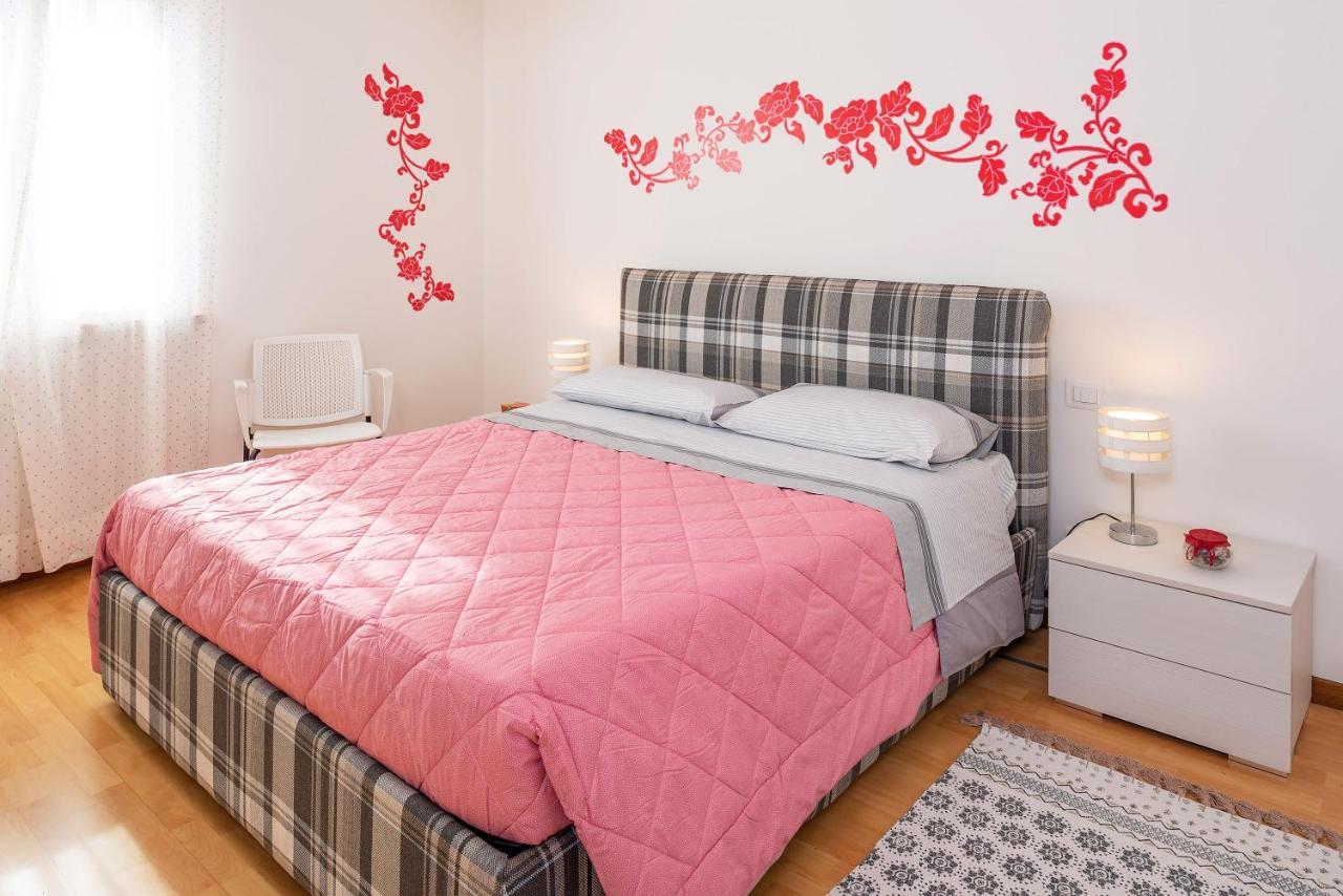 Casa Poppea Apartman Bardolino Kültér fotó